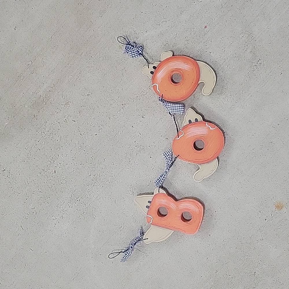BOO wall decor